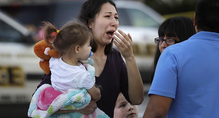 One dead, five injured in shooting at San Antonio Mall